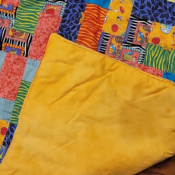 36"x38" Darling Patchwork Handmade Quilt Linus Project - Picture 5 of 6